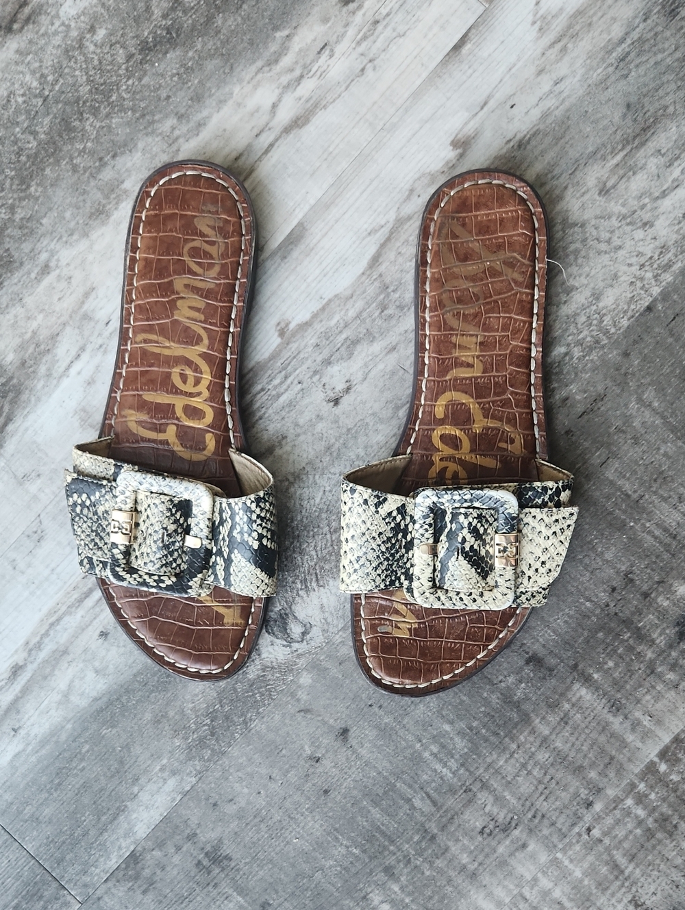 Print Buckle Slide Sandals